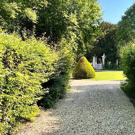Maison De Maitre Au Calme Avec Piscine 18 Couchages * Vouhe (Charente-Maritime)