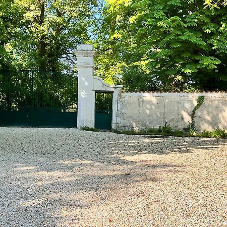 Maison De Maitre Au Calme Avec Piscine 18 Couchages Vouhe (Charente-Maritime)