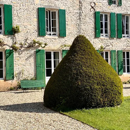Maison De Maitre Au Calme Avec Piscine 18 Couchages